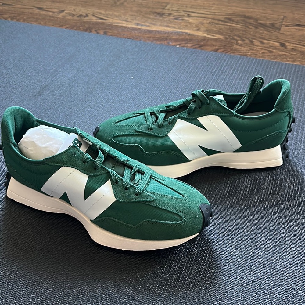 Men’s green New Balance. Size 11
